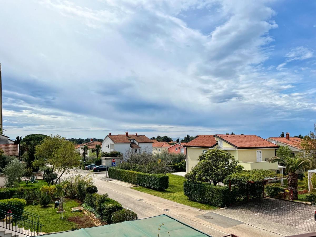 Apartments Valerian Novigrad Istria Exterior foto